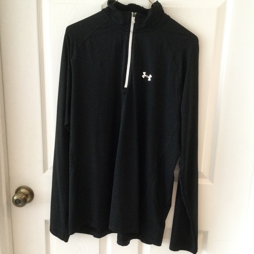 Under Armour Half-Zip Long Sleeve (large)